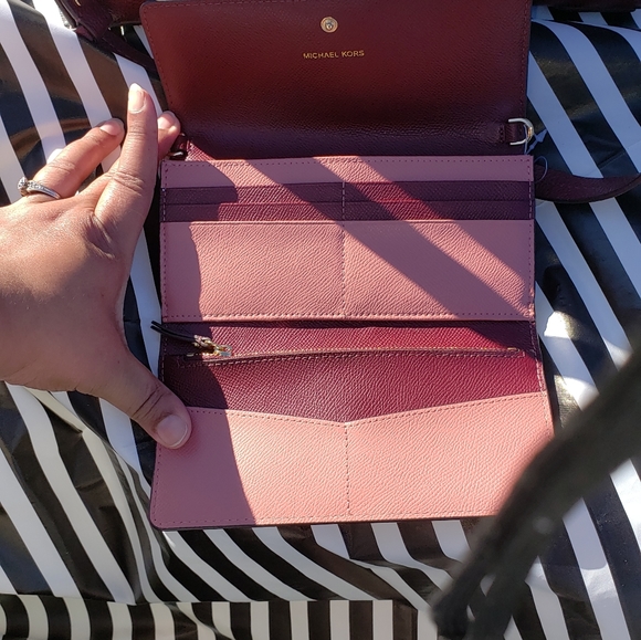 Michael kors Bag and Wallet - Picture 6 of 6